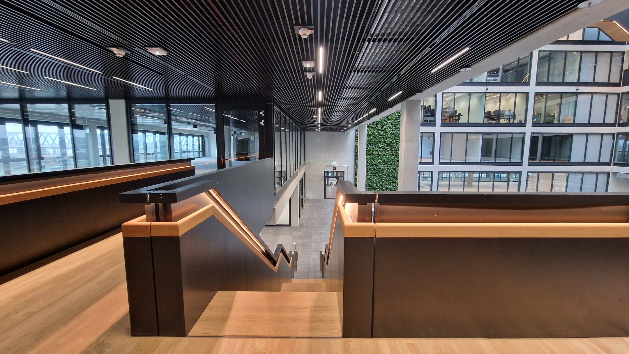 Pre-opening picture of EDGE HafenCity that shows the beauty of the building before the office are filled up